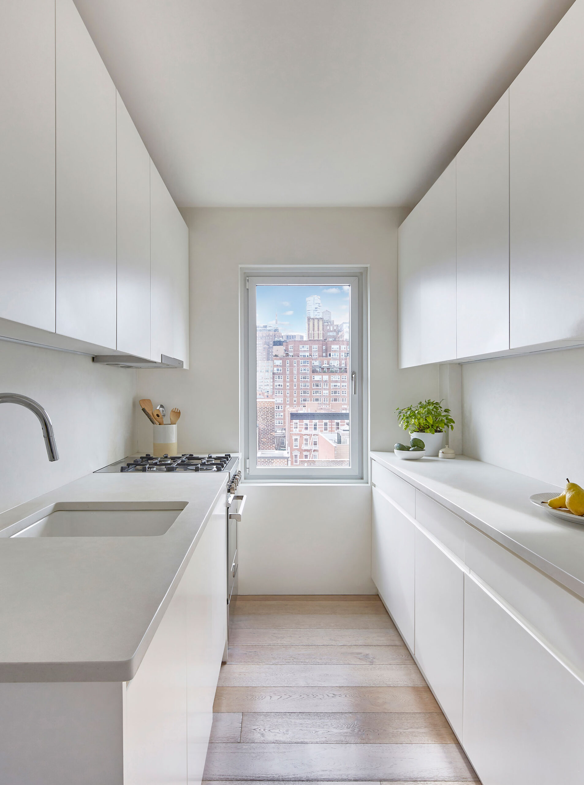 Small functional kitchen in the West Village - interior design